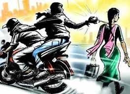 दिल्ली में कांग्रेस सांसद से चेन स्नैचिंग: चाणक्यपुरी में मॉर्निंग वॉक के दौरान बदमाश ने छीनी सोने की चेन