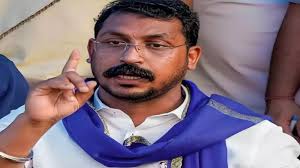 डोनाल्ड ट्रंप पागल हो गए हैं: चंद्रशेखर आजाद का तीखा हमला, कहा– अमेरिका बार-बार भारत की पीठ में छुरा घोंपता है